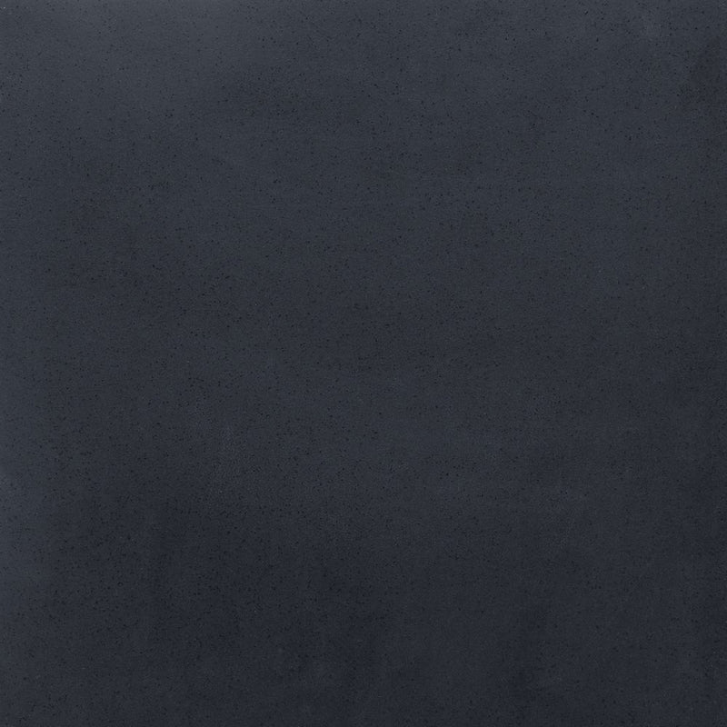 Plaza Nova Black Shadow