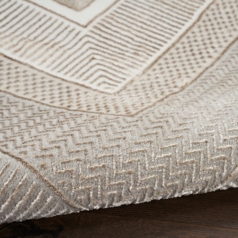 Glitz Ivory