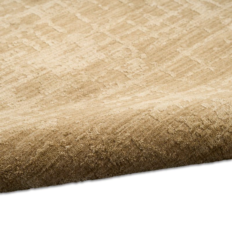 CK090 Latitude Taupe