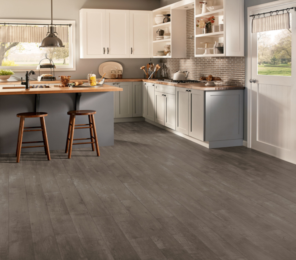 American Charm 12 Silver Mist – RiteRug Flooring