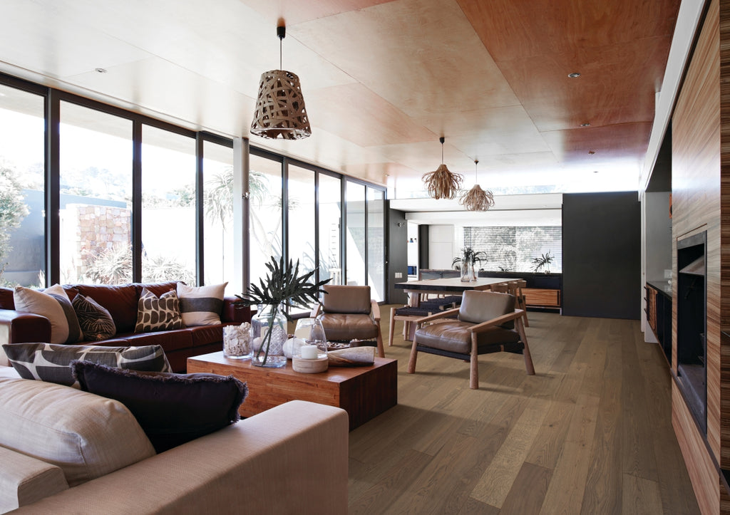 Entrevaux Oiled Tea Oak