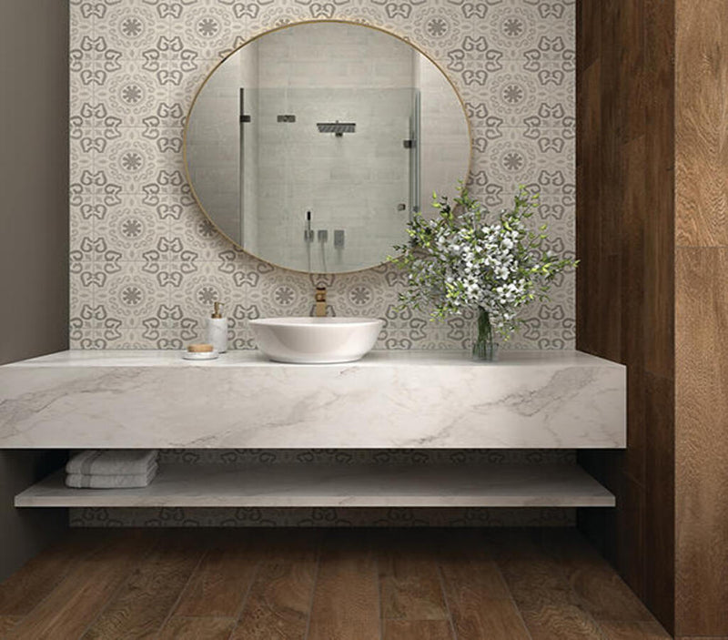 Memoir Crystal Grey